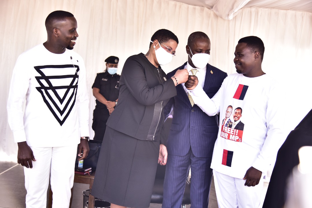 LOVELY HUGS! Questions as Anita Among Gives Enemies & Opposition MPs Zaake, Ssenyonyi Warm Hugs