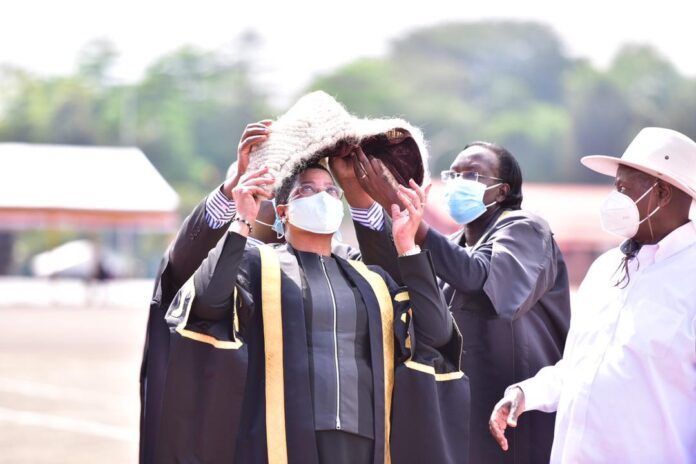 WIGS ARE FOR MAD PEOPLE: Museveni Openly Tells Speaker Among Deputy Tayebwa CJ Owiny-Dollo that Their Wigs are Embarrassing