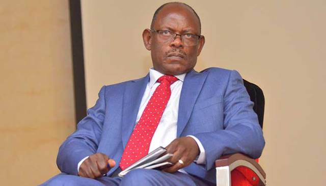 Shock as Makerere University Students 'Throw Out' VC Prof Nawangwe for Suspending NUP Guild Candidates