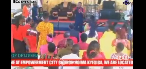 SHOCKING VIDEO: City Prophet Unsettled as His Miracle Stick Reportedly Disappears; Beats Up Ushers Like Chicken Thieves